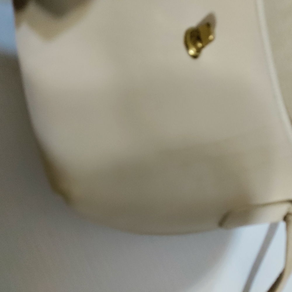 Vintage Coach Quincy Crossbody Bag Cream Leather Toggle Purse - Picture 13 of 16